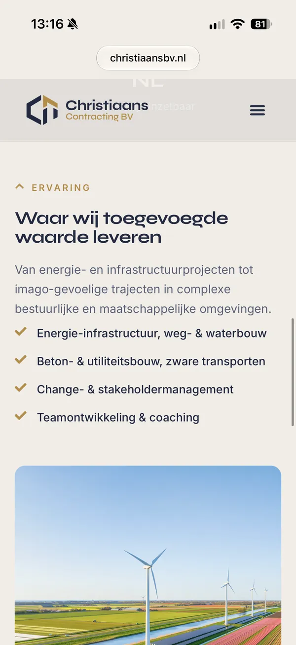 Mobiele weergave van de website van Christiaans Contracting